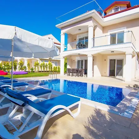 Fethiye Aparts شقة